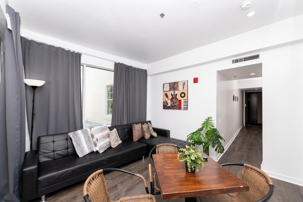 Cento Collins Stays By Mercury South Beach ไมอามีบีช ภายนอก รูปภาพ